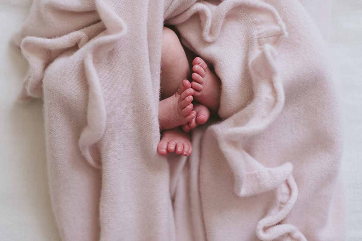 newborn nyfødt sovebilleder anbefale en god nyfødtfotograf nyfødtfotografering